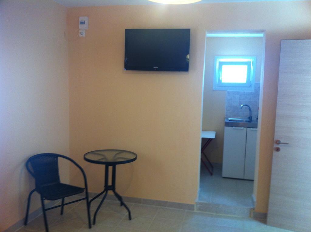 Melissa Rooms Ágios Kírykos Δωμάτιο φωτογραφία